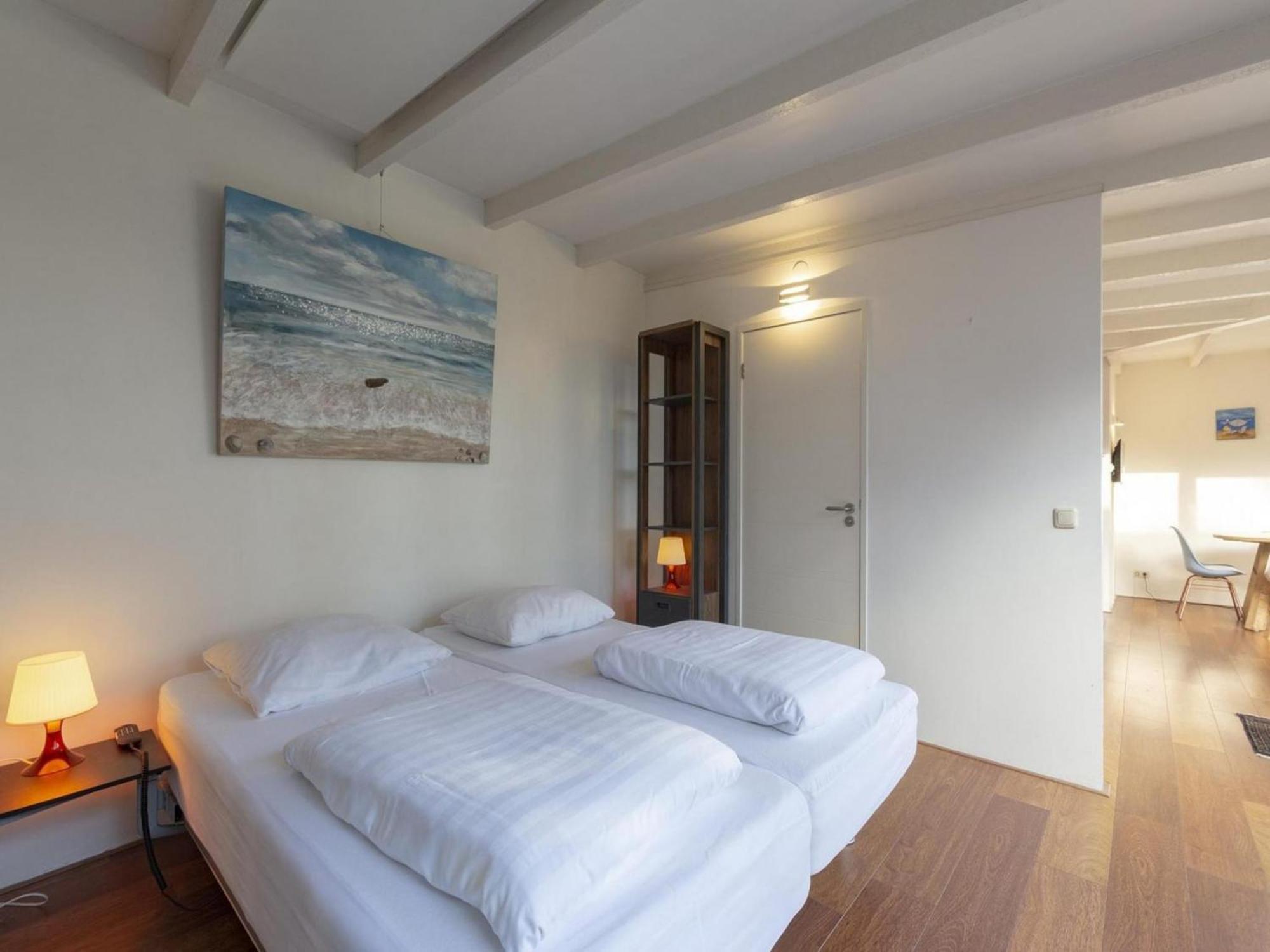 Gorgeous Bungalow For 2Pers At Duinland Sint Maartensvlotbrug Bagian luar foto