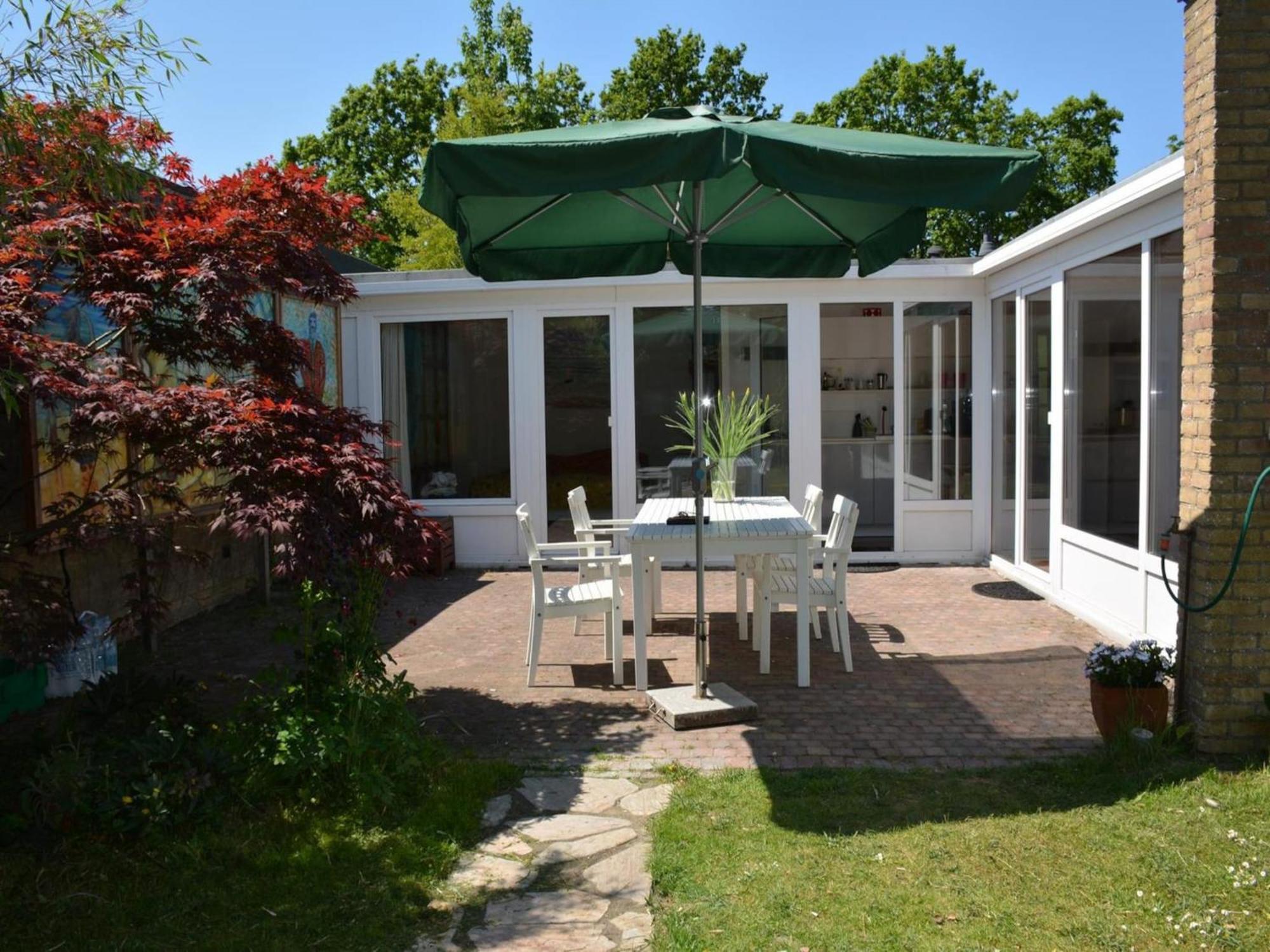 Gorgeous Bungalow For 2Pers At Duinland Sint Maartensvlotbrug Bagian luar foto